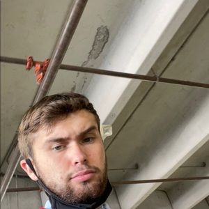 Meet your Posher, Aaron